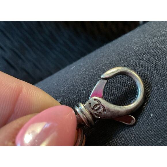 Chanel Black Laser Cut Large Mesh Tote with CC Logo Charm 20305744 - Picture 5 of 12